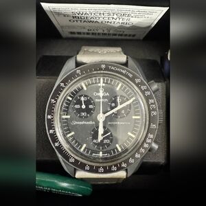Swatch Omega Speedmaster Moonswatch - Black and Gray